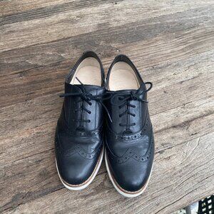 Cole Haan Lace up Oxfords with Rubber bottoms